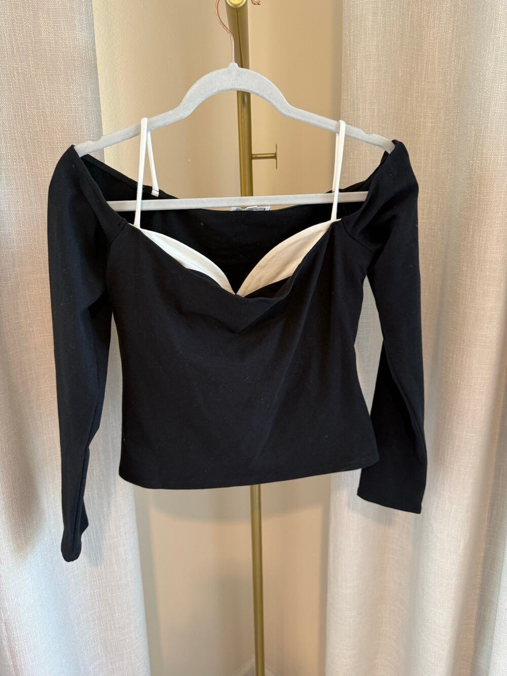 Reformation Genesis Top Women's Medium Classic Sweetheart Neck Long Sleeve